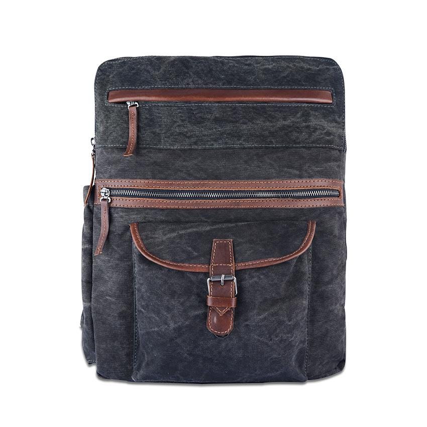 Personalized Black Leather Dopp Kit – Men's Travel Toiletry Bag & Groomsmen Gift